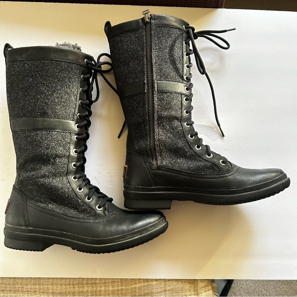 UGG Elvia Black Grey Tall Waterproof Lace Up Boots Size 8 - Picture 5 of 13